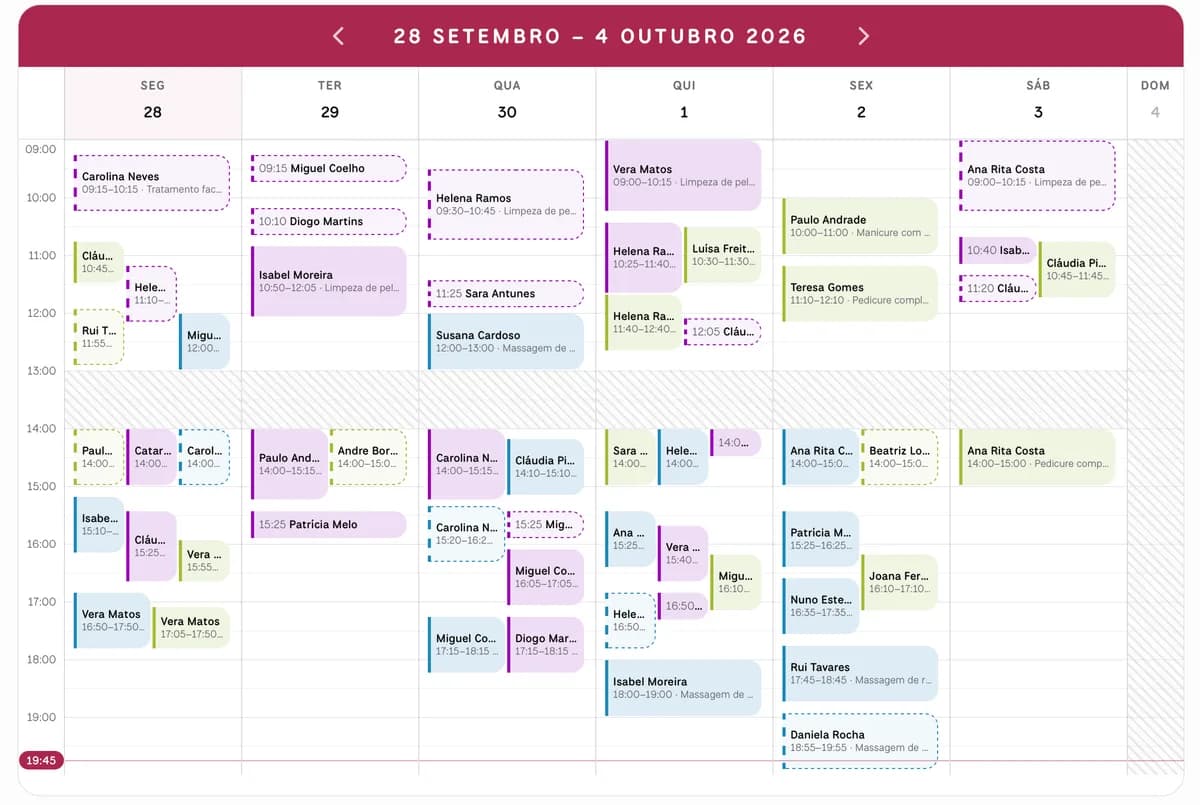 Agenda semanal no painel Milu: as marcações de segunda a sábado, por hora, com a pausa de almoço e o domingo fechados